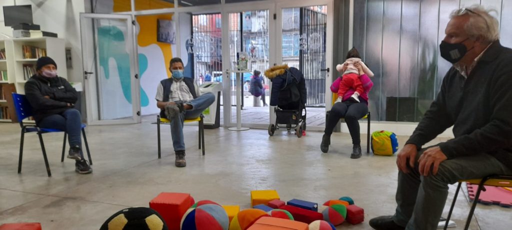 Proyecto "El juego y el jugar en el fortalecimiento familiar" en Barrio Padre Carlos Mugica